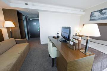 Фото номера Стандартный двухместный номер с 1 кроватью Отель HAVET Hotel Resort &amp; Spa г. Дзвижино 9