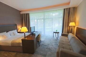 Фото номера Двухместный номер &quot;Плюс&quot; с 1 кроватью Отель HAVET Hotel Resort &amp; Spa г. Дзвижино 2